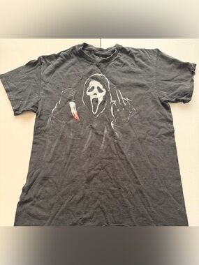 Ghost Face Scream Graphic T Shirt Black Men’s Medium Fits like a Small